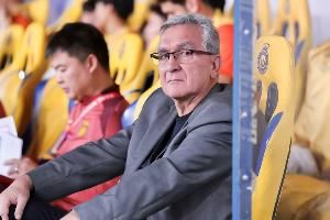 记者：某国足冬训球员称，伊万的确好几次把他和另外一名球员搞混